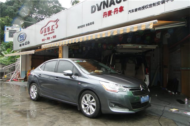 1ѩ����C4LĽ���������ڳ��ֻ��������ϵͳ����.JPG