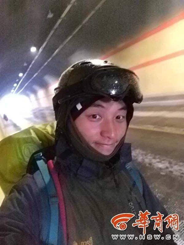小伙从宝安步行一个月回陕西过年 一路花了8千多