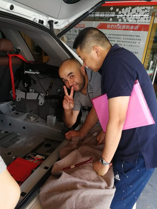 3 ������ʦAndrii���Բٵ���Ϊ���ѽ����������.jpg