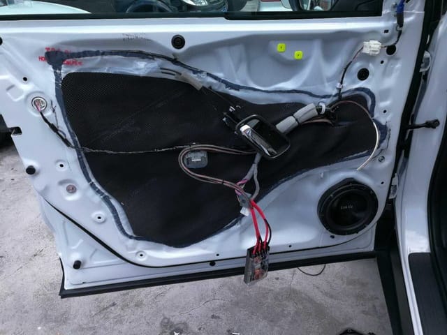 4 ʫ��AT165����Ƶ�е�������װ���Ű�ԭλ.jpg