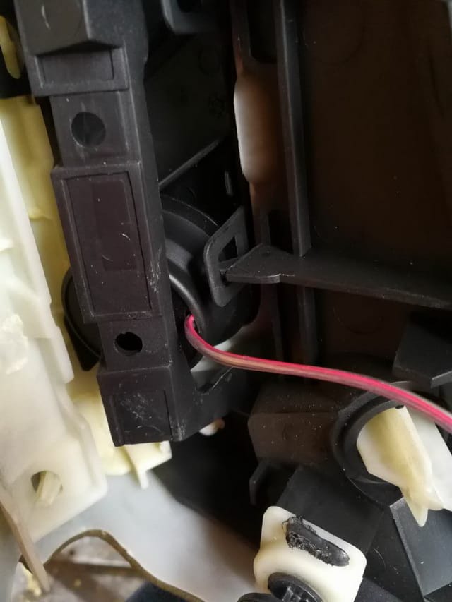 9 ʫ��AT-165�������ȵĹ̶�.jpg